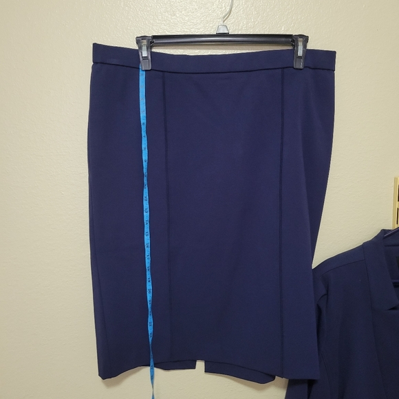Eloquii 9 to 5 Suit Skirt - Picture 3 of 5